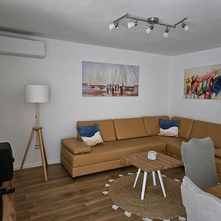 Апартаменты Apartman Z12 Корнич Экстерьер фото