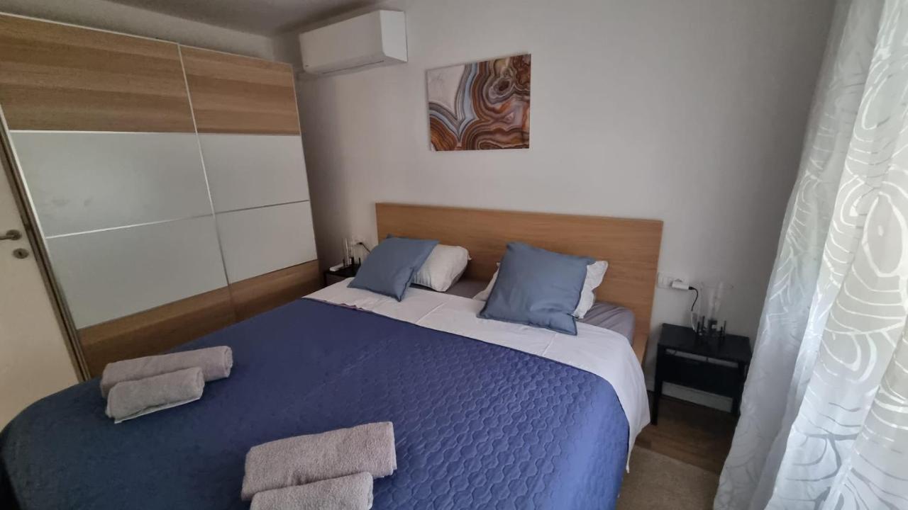 Апартаменты Apartman Z12 Корнич Экстерьер фото